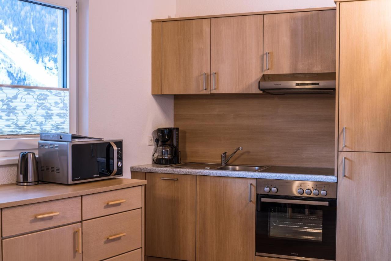 Gaestehaus Runhof Λάνγκενφελντ Δωμάτιο φωτογραφία