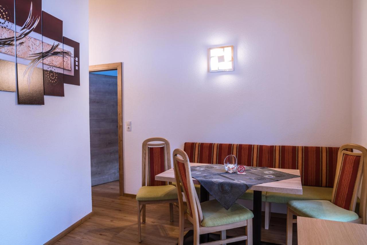 Gaestehaus Runhof Λάνγκενφελντ Δωμάτιο φωτογραφία